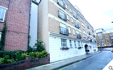 Royal Tower Lodge Apartment 6